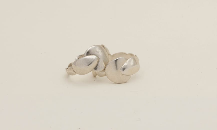 Interbeing Ended Ring