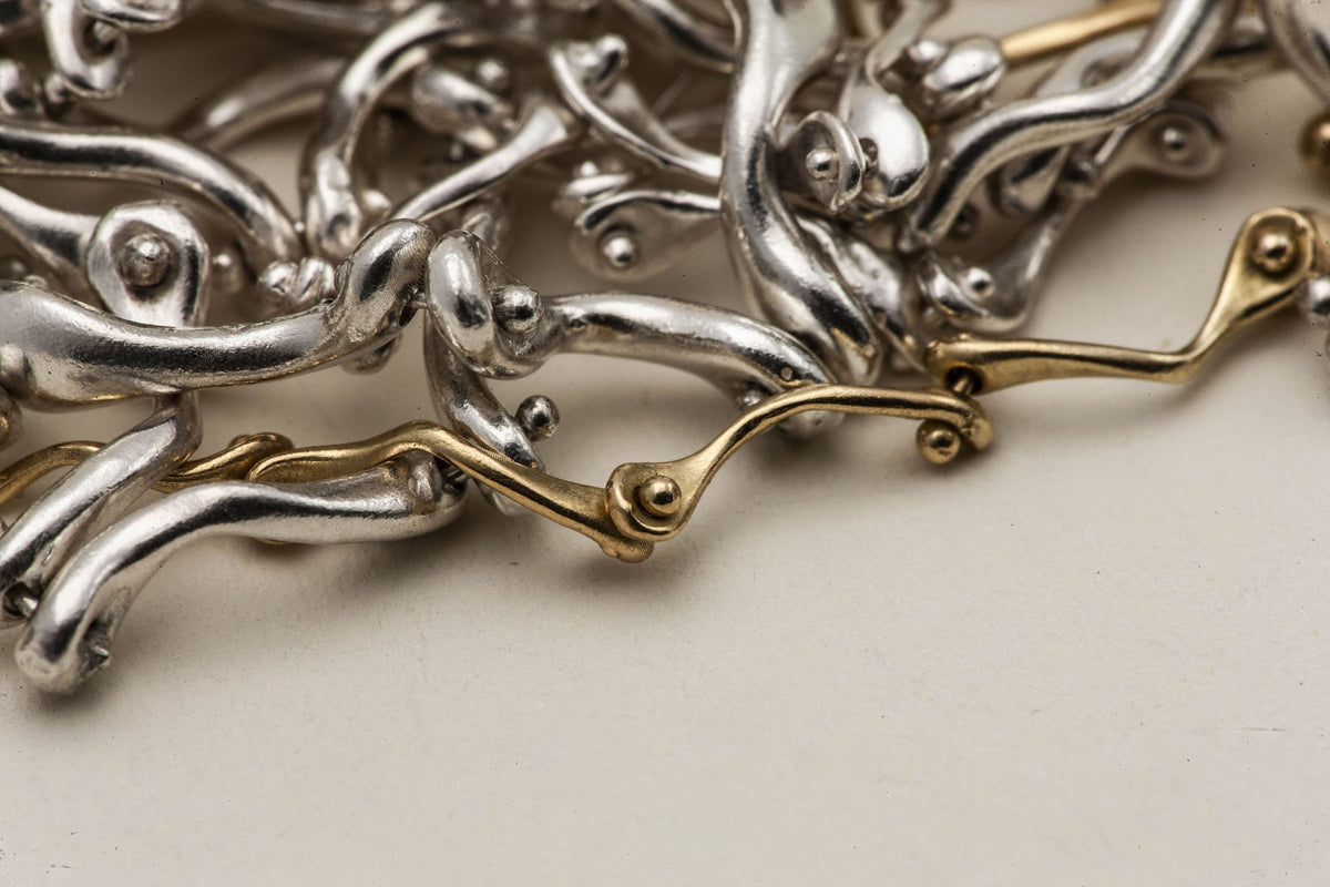 Serpi Chains