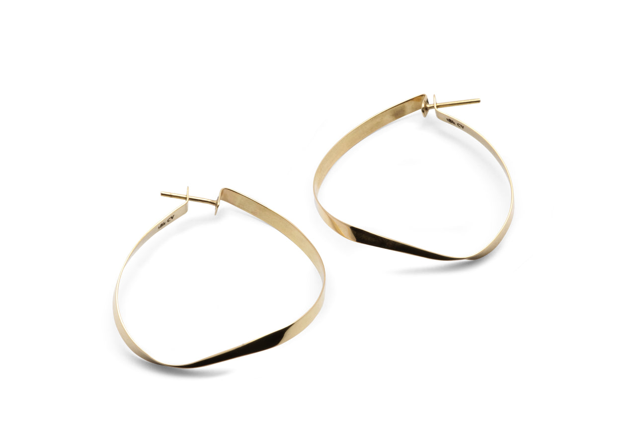 Gold Medium Hoops Twist