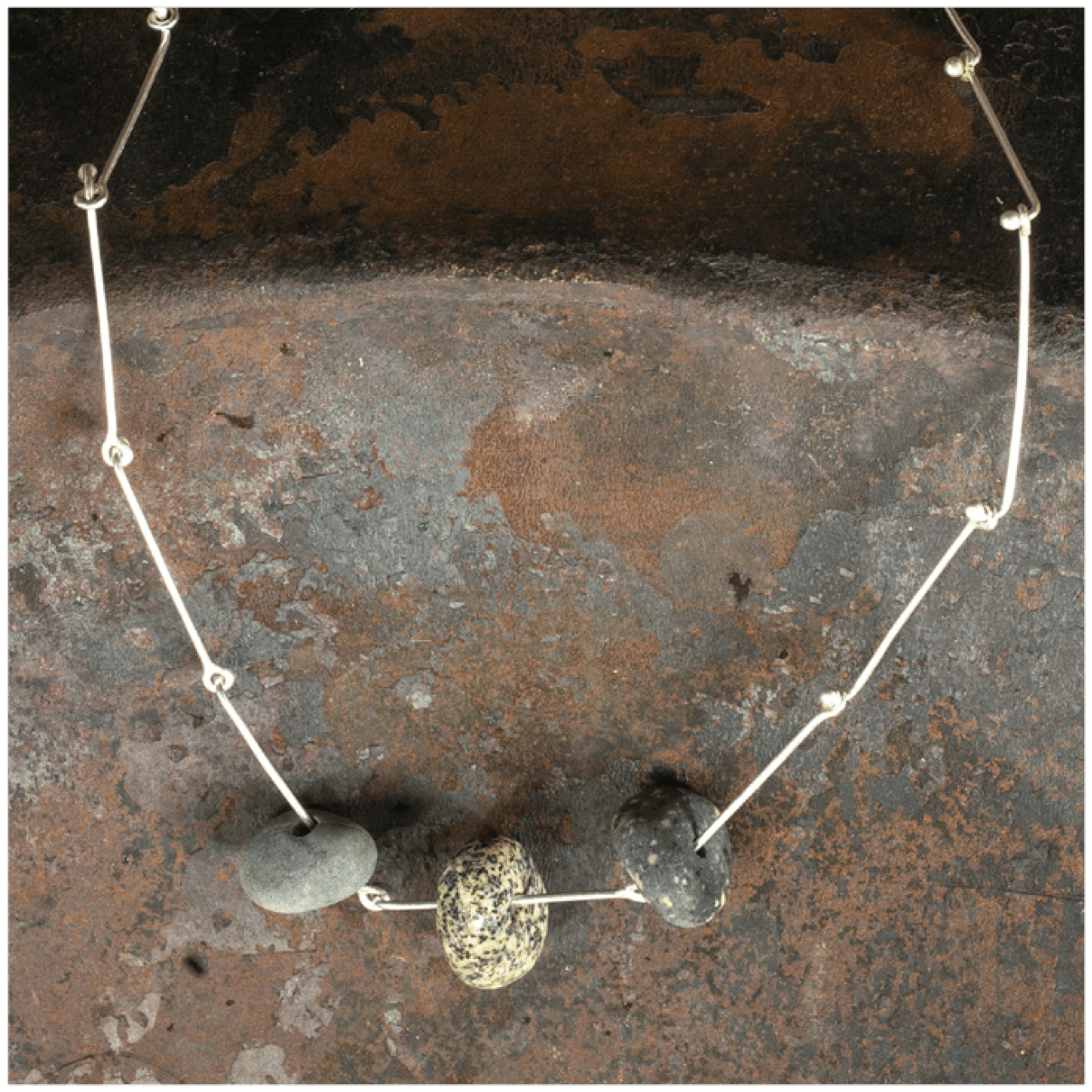 3 Stone Necklace