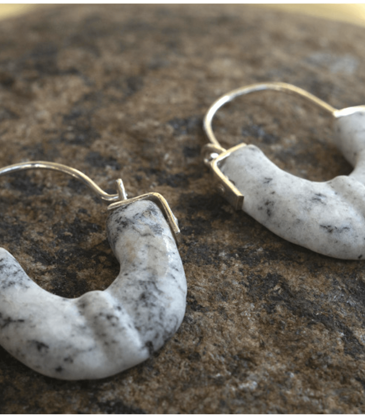 Pebble Hoop