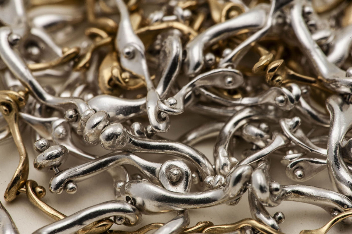 Serpi Chains