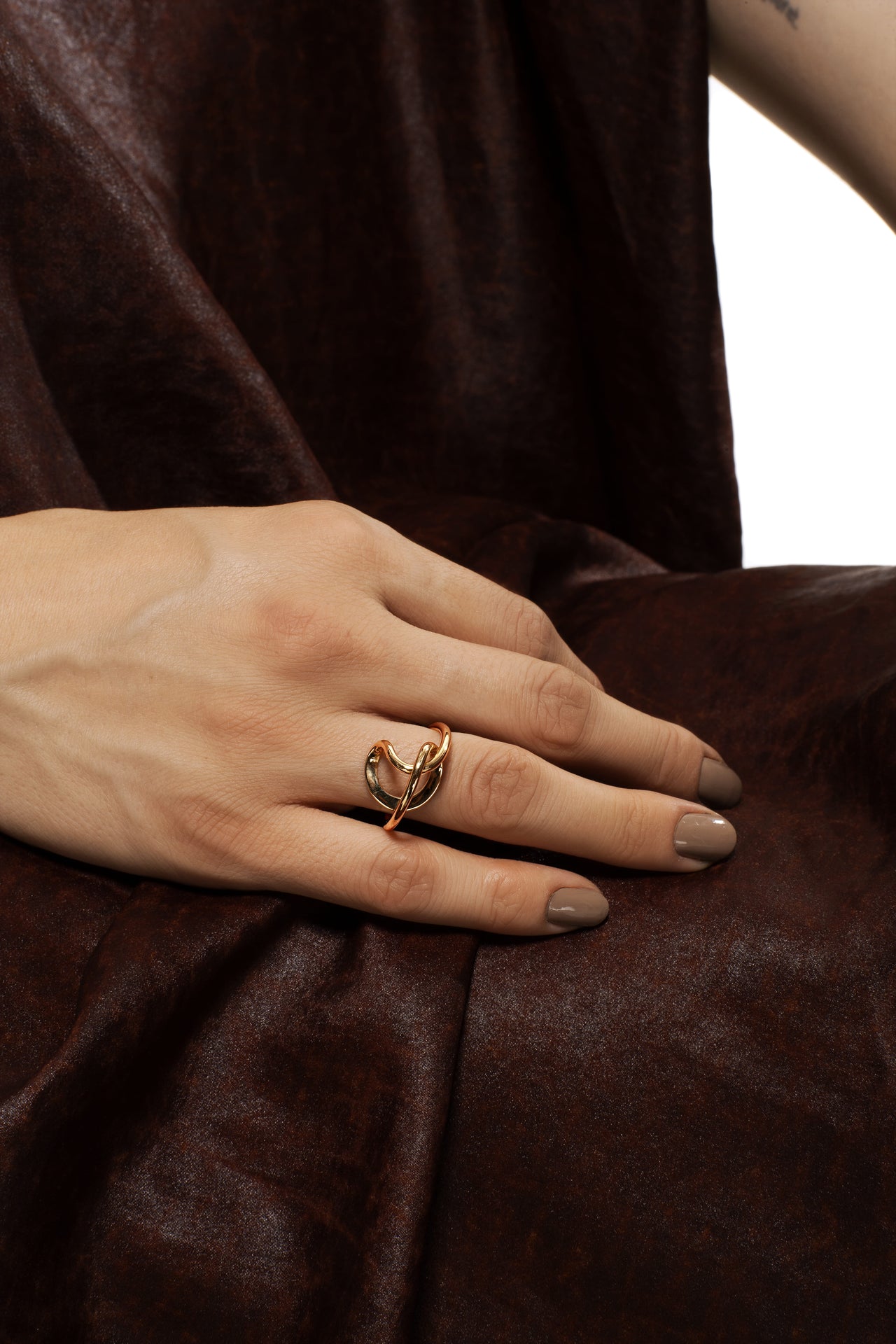 Knot Ring